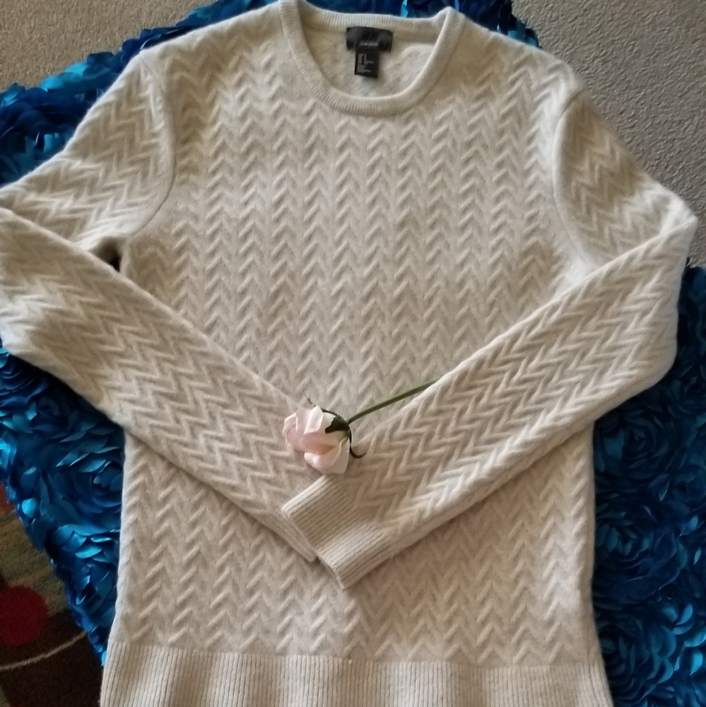H&M Lambswool Sweater - Picture 1 of 5